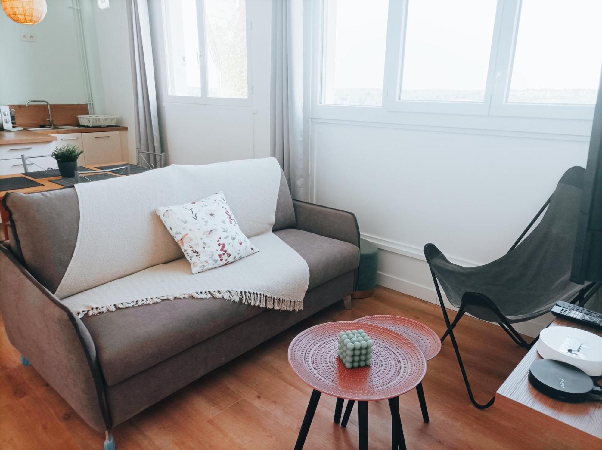Bel Appartement Tout Equipe Льо Ман Екстериор снимка
